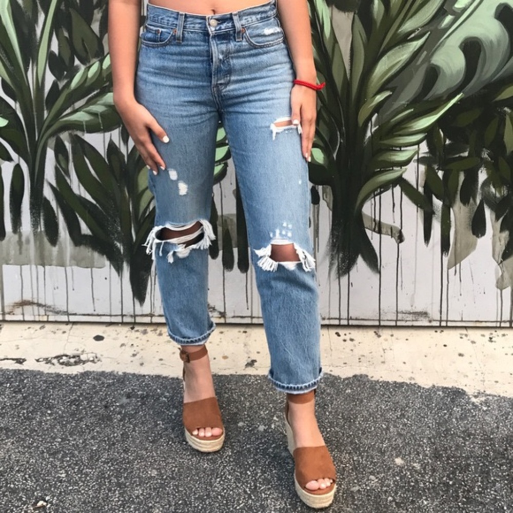 Levis 501 Wedgie Fit High Rise Jeans